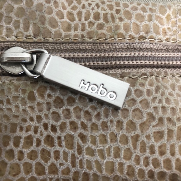 HOBO Gold Snakeprint Wallet - Picture 9 of 12